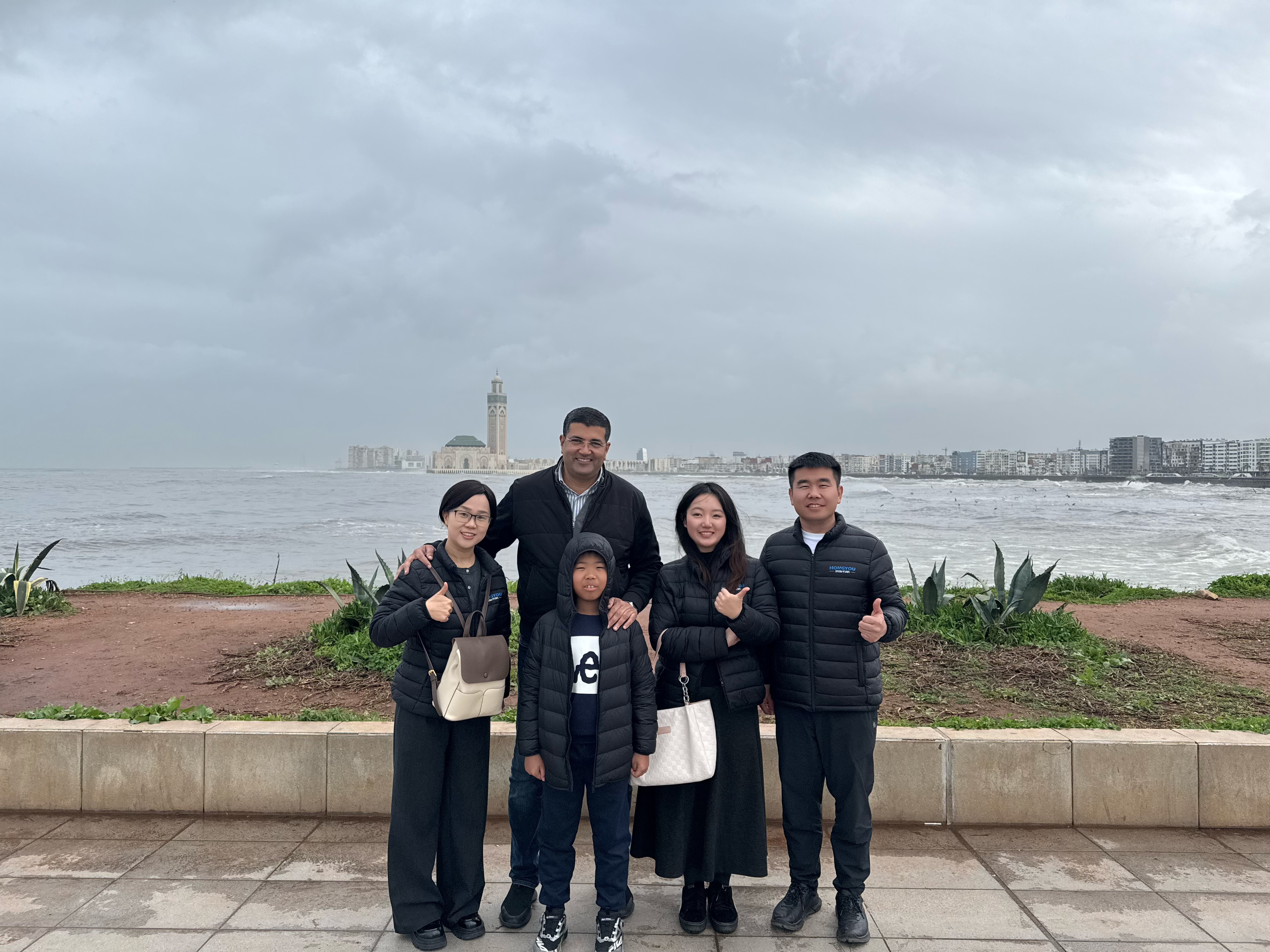 HONGYOU customer photo 8