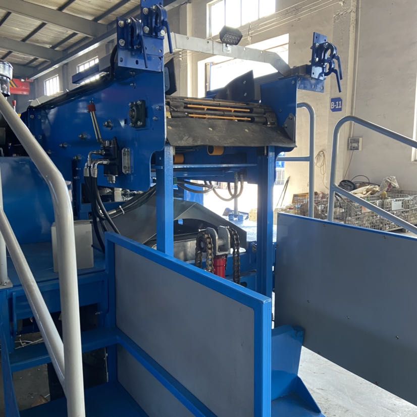 Sorting platform and lift back tilt discharge