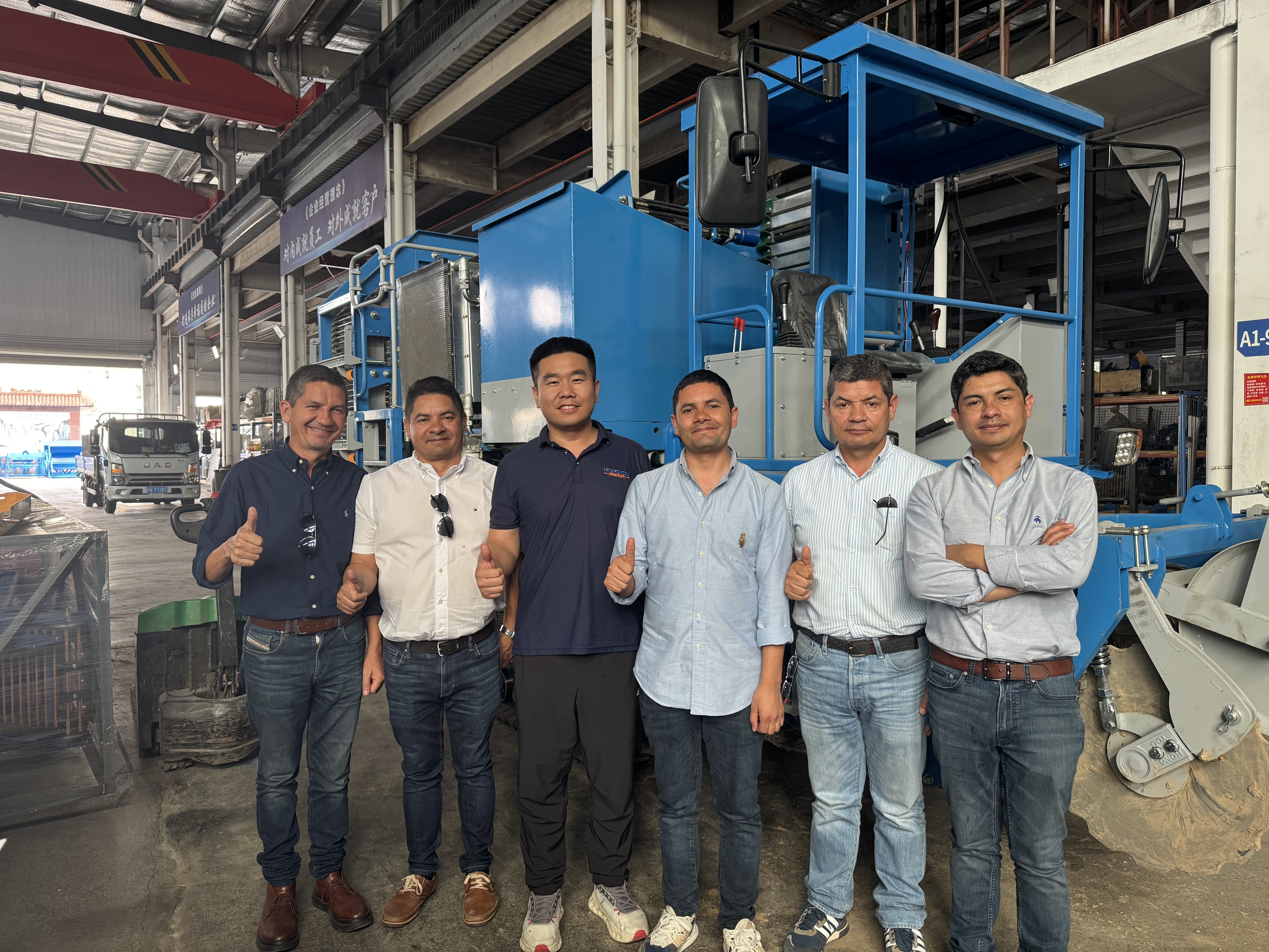 HONGYOU customer photo 11