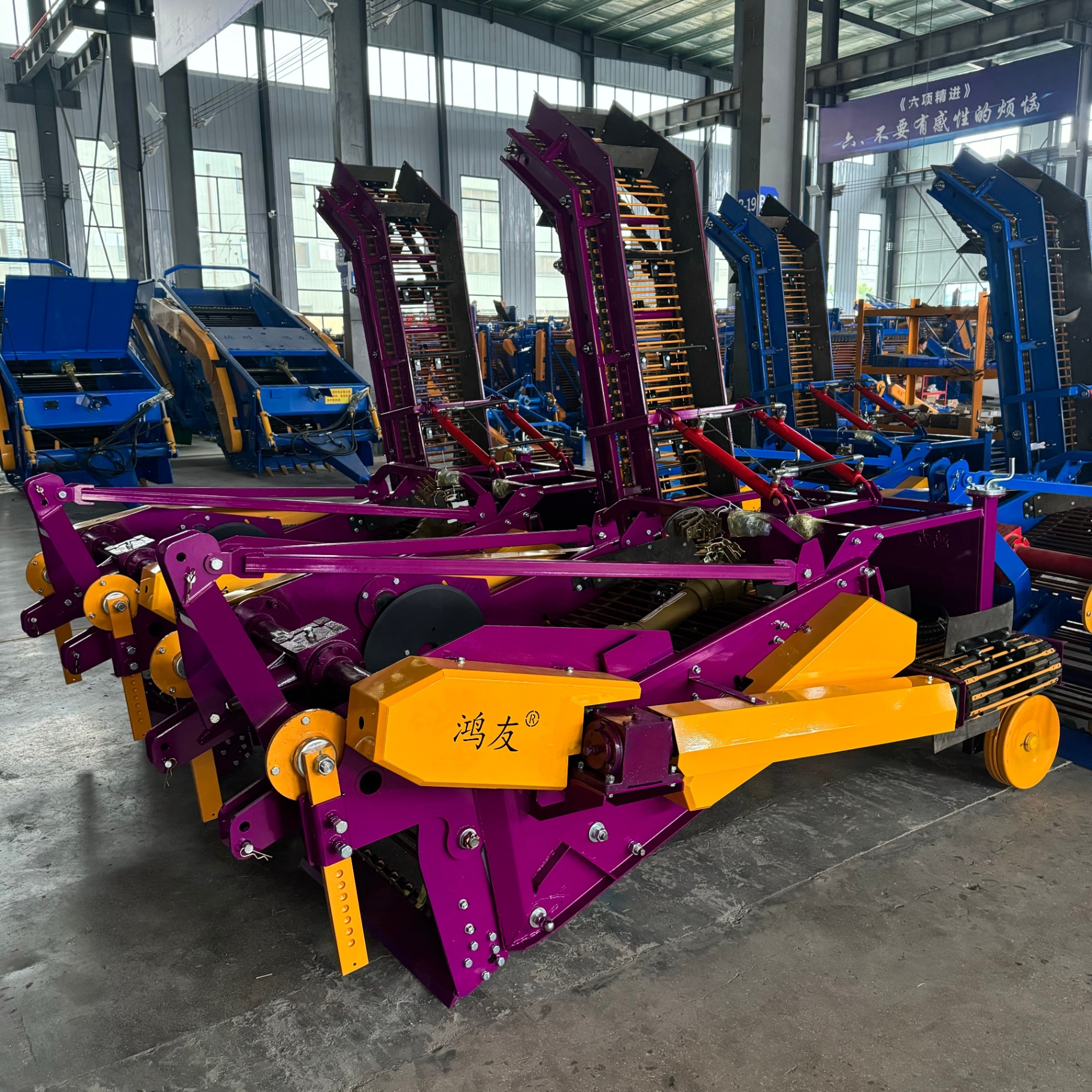 4UDS-130 Potato Harvester