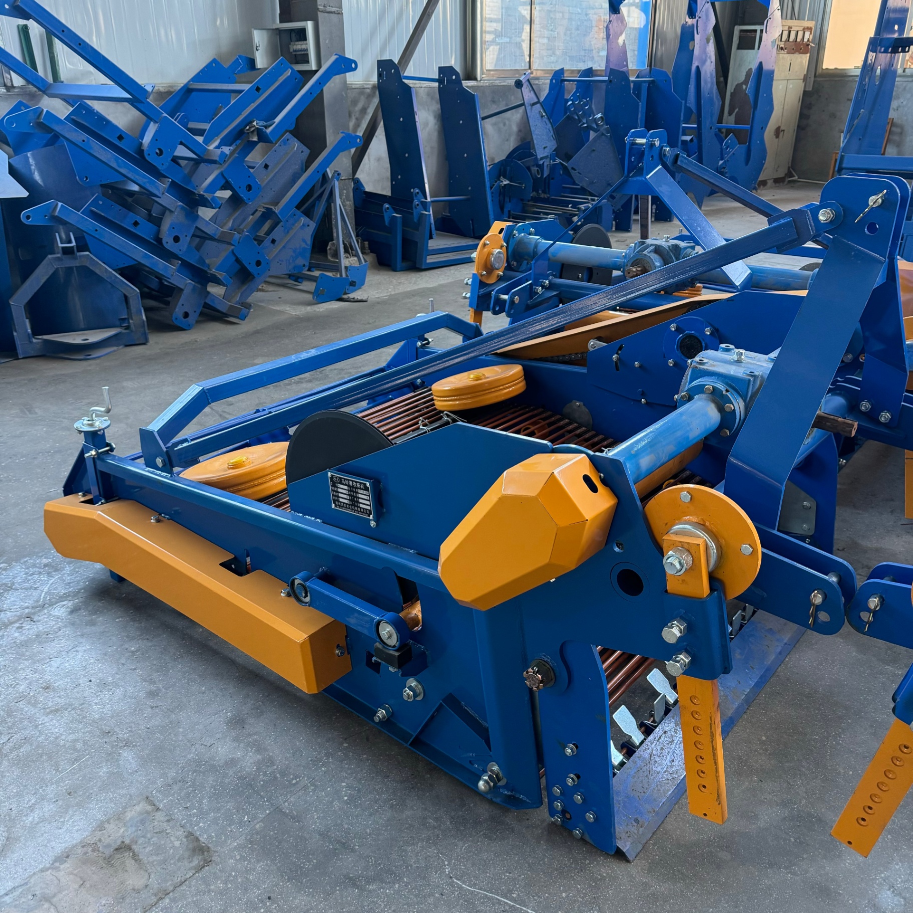 4UDS-110 Potato Harvester