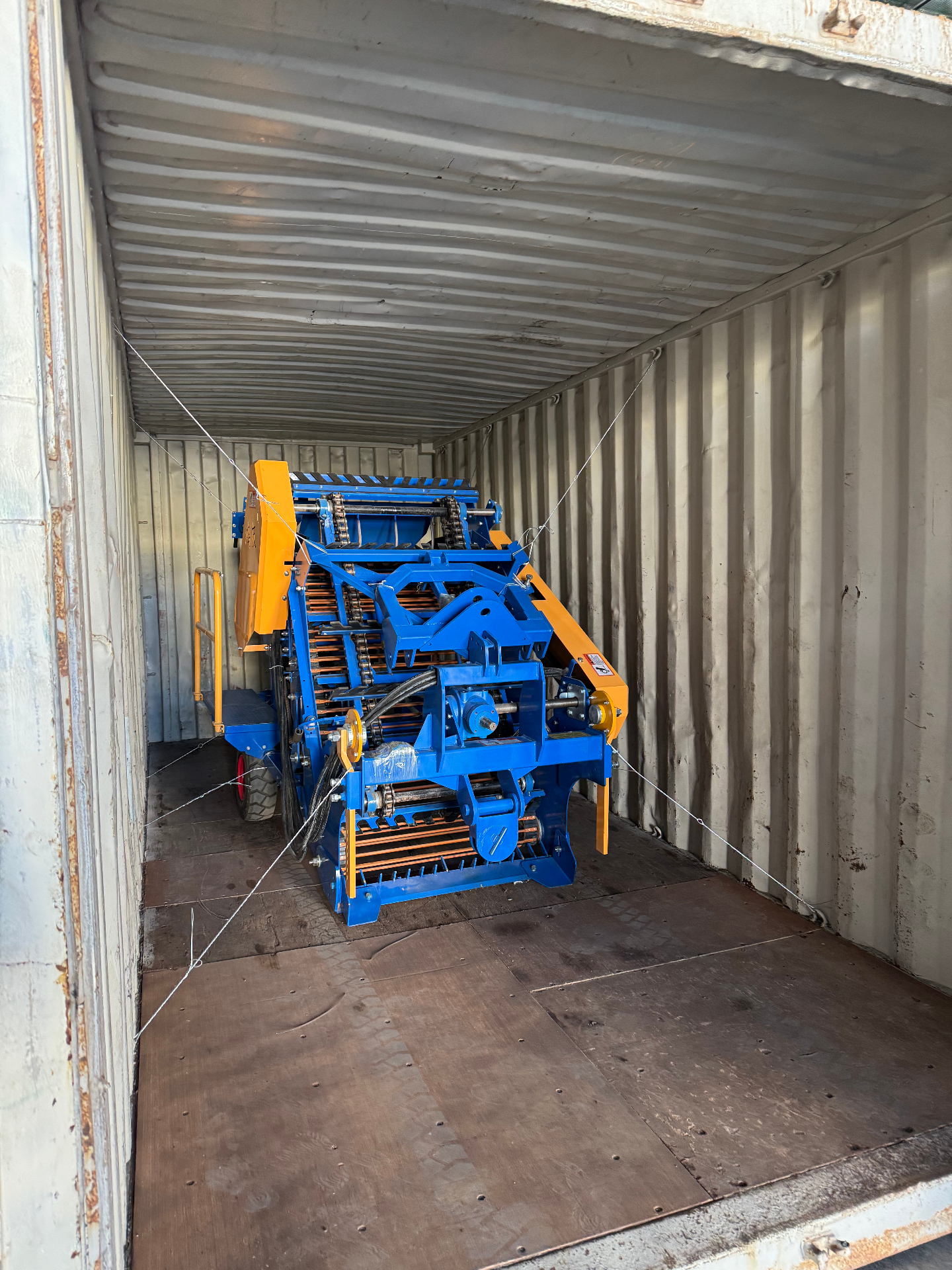 Container loading view — export shipment configuration