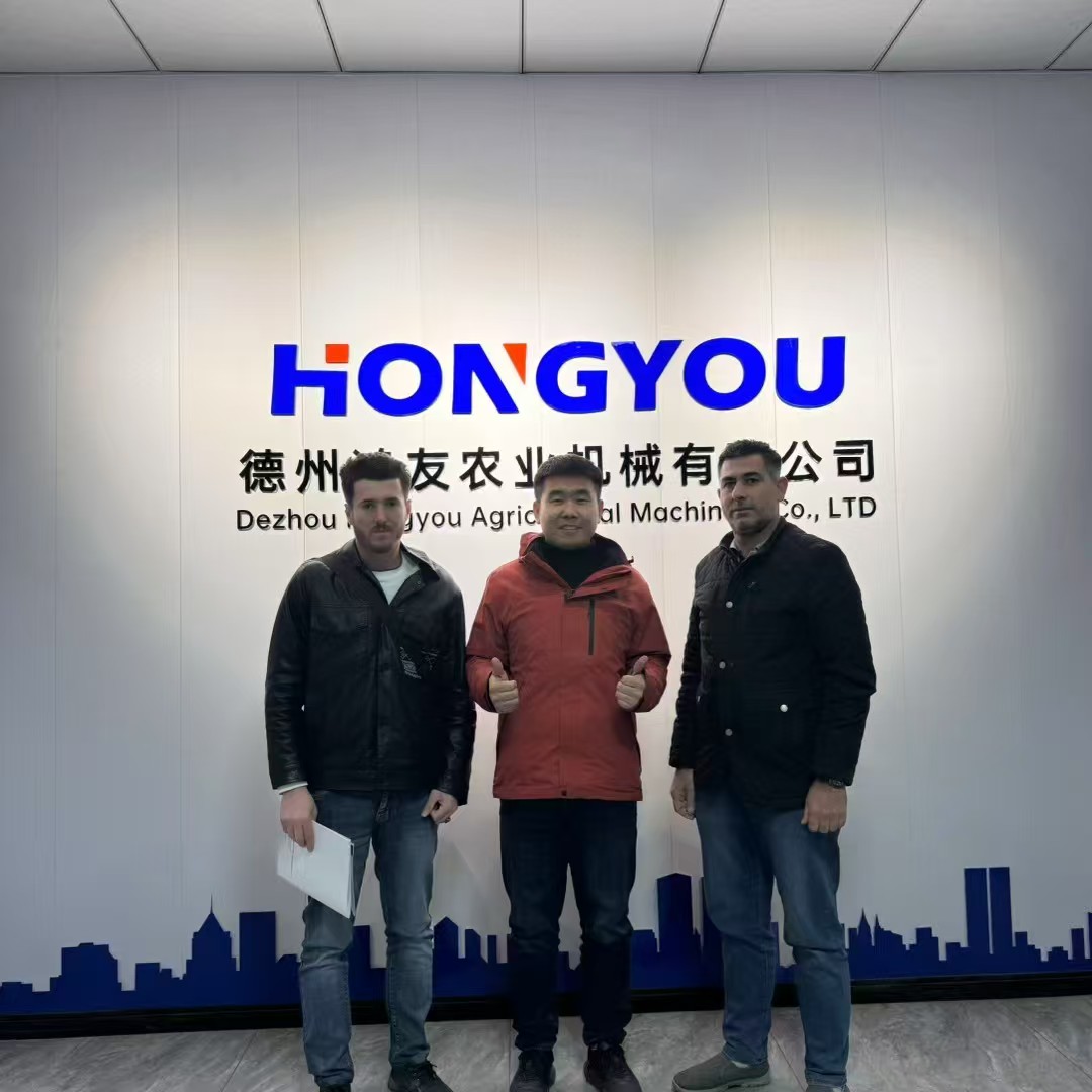 HONGYOU customer photo 5