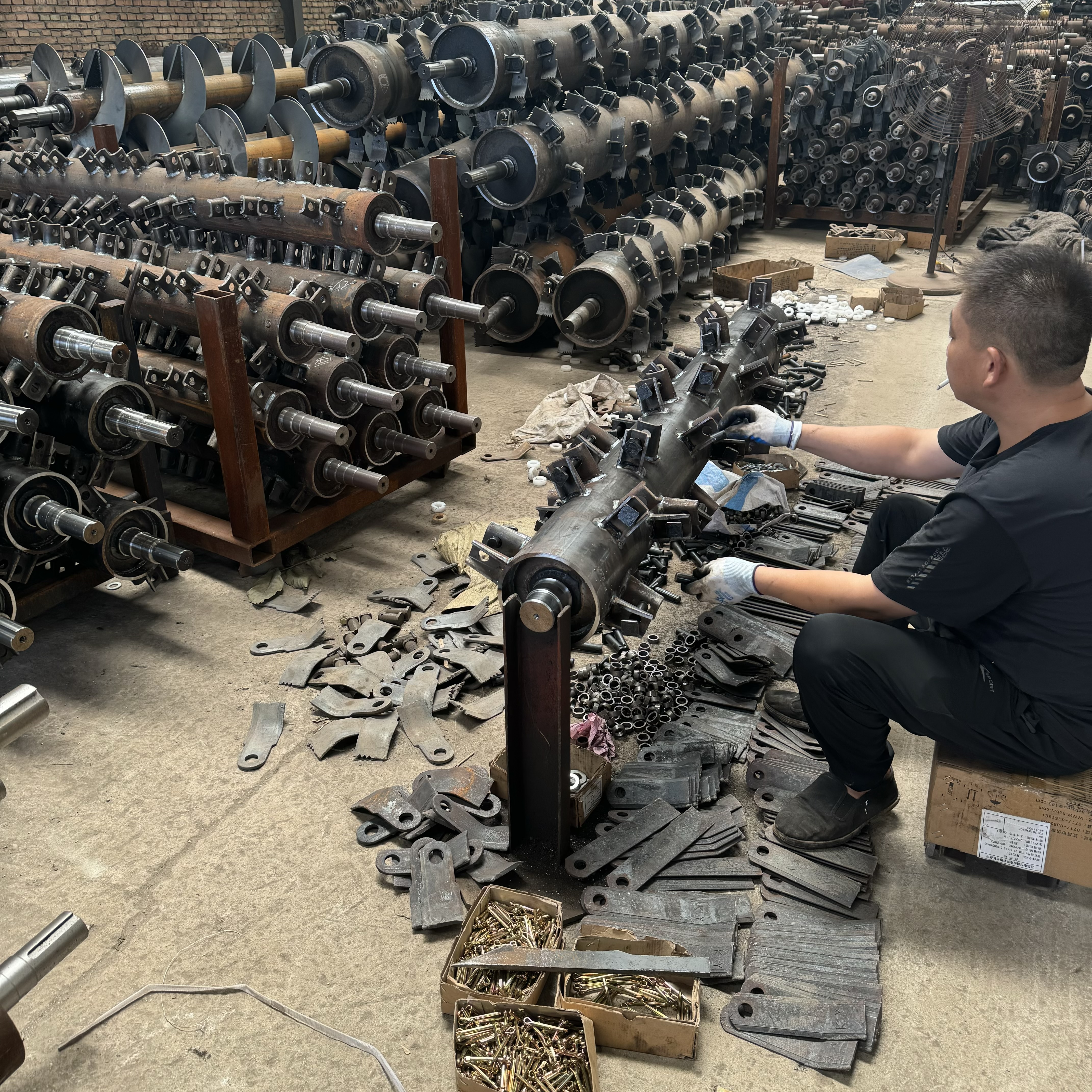 HONGYOU workshop and production line 13