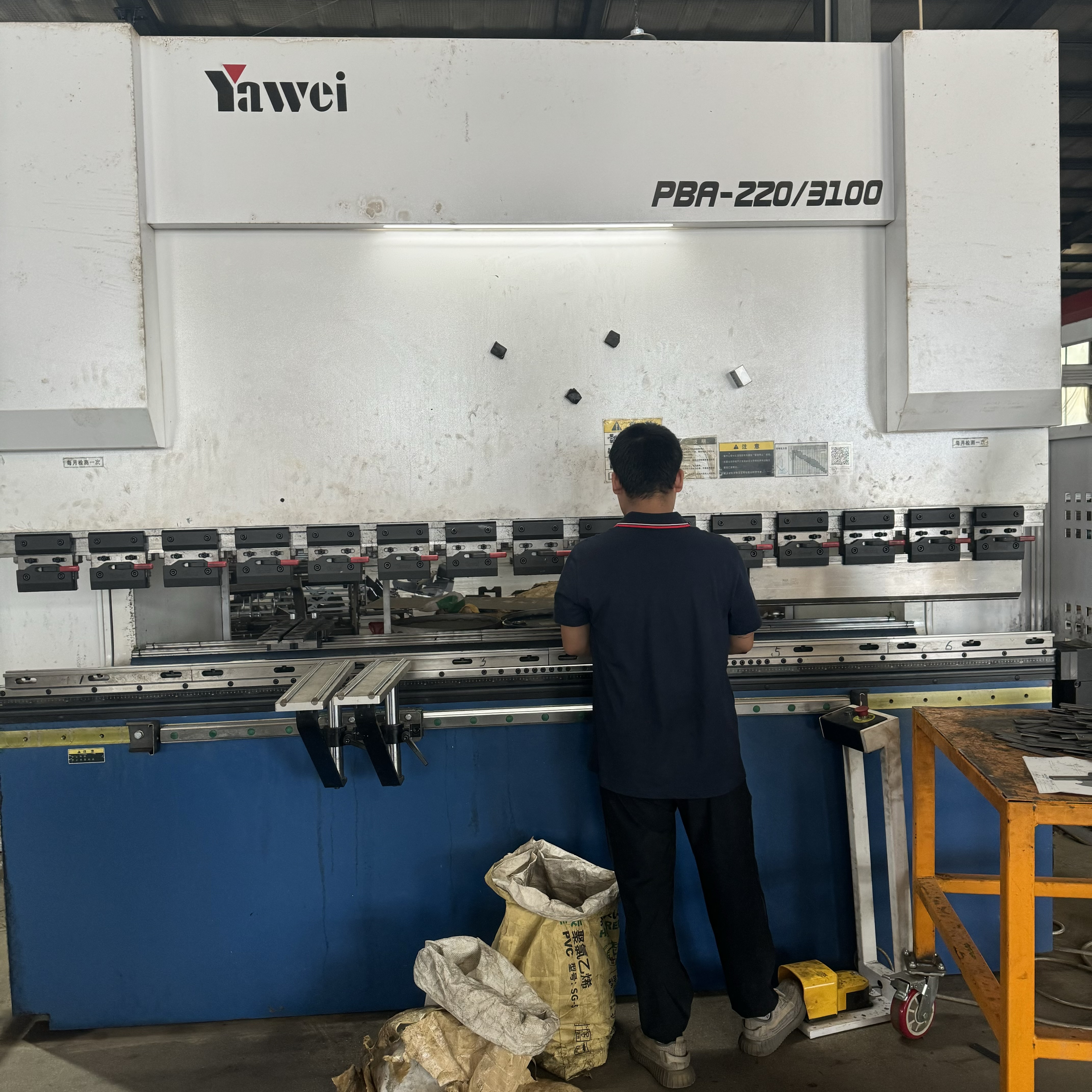 HONGYOU workshop and production line 5